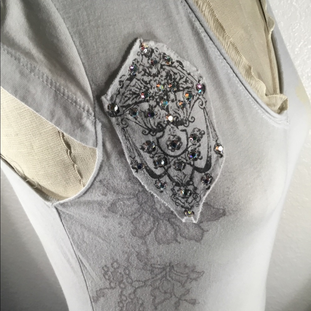 NWOT 4LNL Johnny Was Liberty Swarovski Tee Sz S - Picture 3 of 8